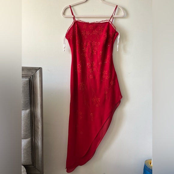 Vintage Dollar Red Formal/Prom Sequin Slit Asymmetrical Dress - Picture 1 of 16